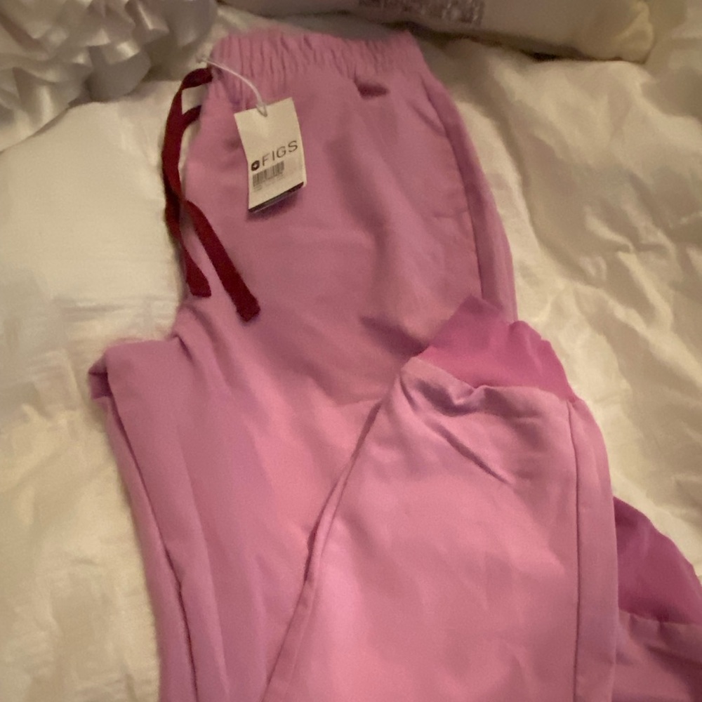 Brand new Zamora fig joggers xs.. SOLD OUT